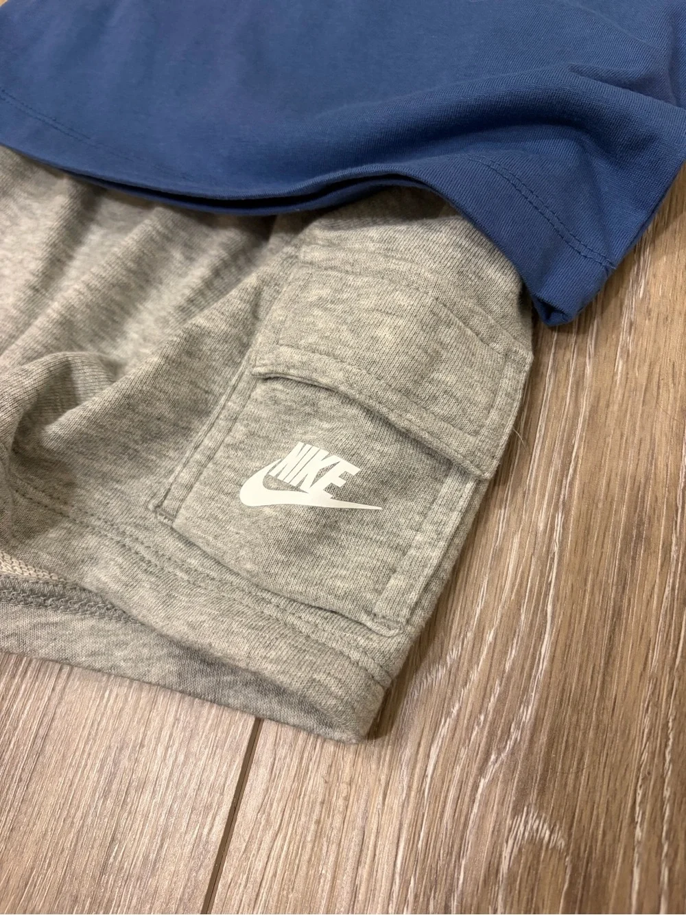 Nike Blue Pocket Tee and Gray Sweat Shorts Set WT - Picture 3 of 3